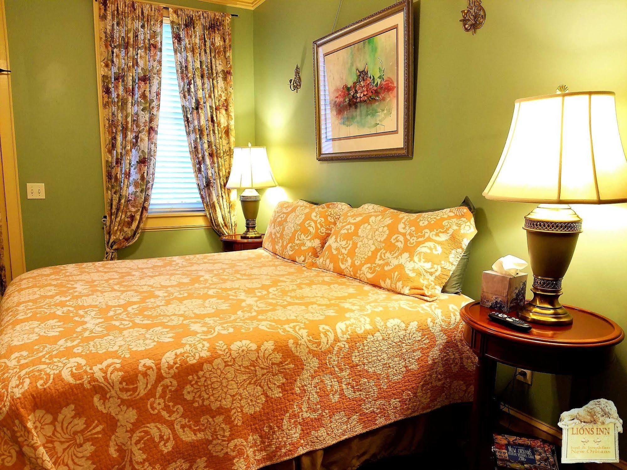 Lion'S Inn Bed And Breakfast New Orleans Exterior photo